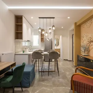 https://the-caravan-apartments.hotels-of-thessaloniki.com